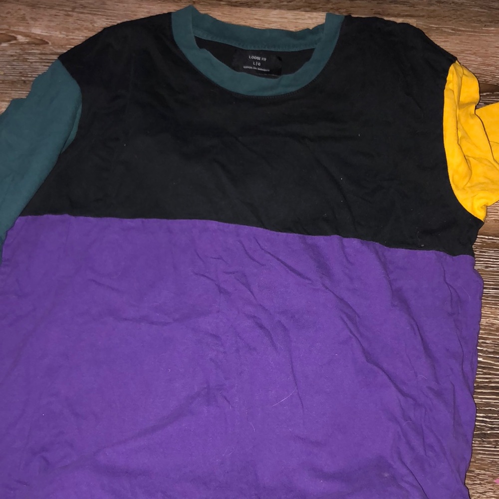 Large 4 color T